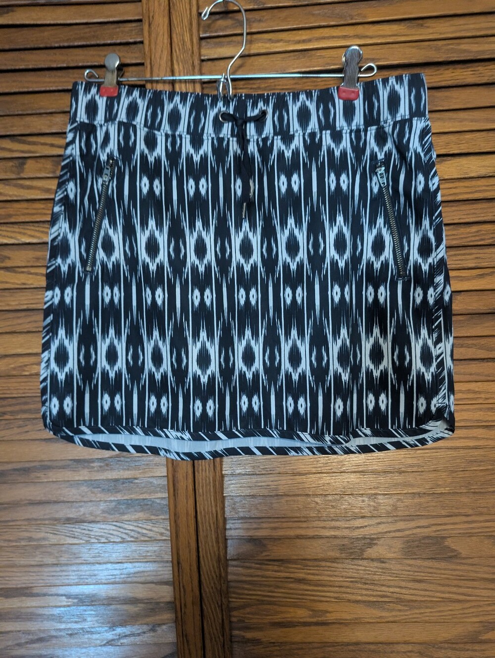 Athleta Black & White Women's Skort Size Small